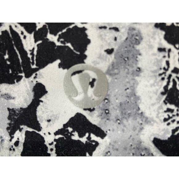 Lululemon Fast Free 7/8 Tight Leggings Black Gray Size 4 - Picture 3 of 4